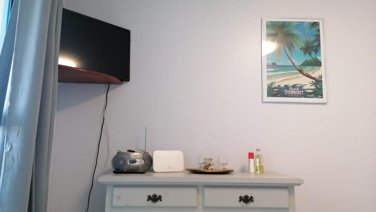 Superbe Studio, A 20 Metres De La Plage, Acces Direct Grande Plage Diamant Le Diamant Bagian luar foto